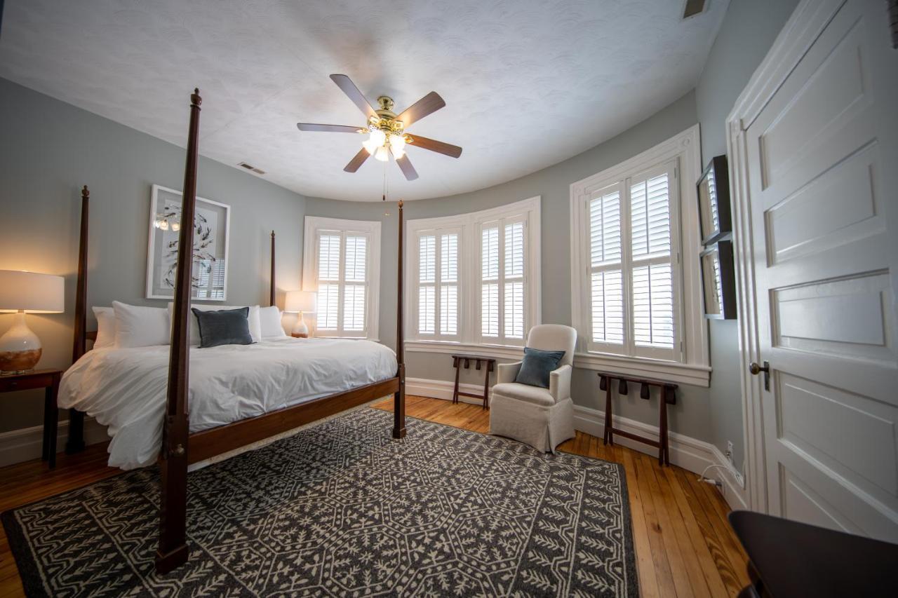 The Edenton Collection-Captain'S Quarters Inn Chambre photo
