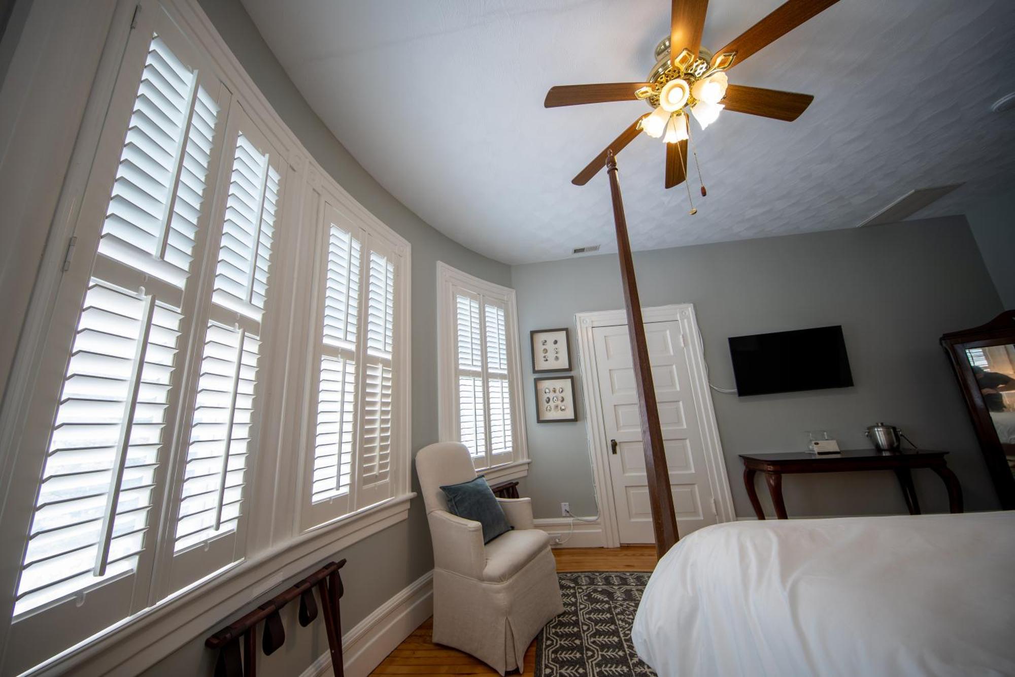 The Edenton Collection-Captain'S Quarters Inn Chambre photo